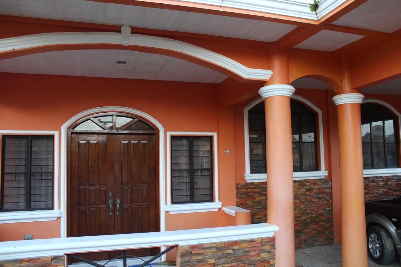 Touristlink Homestay Donsol Buitenkant foto