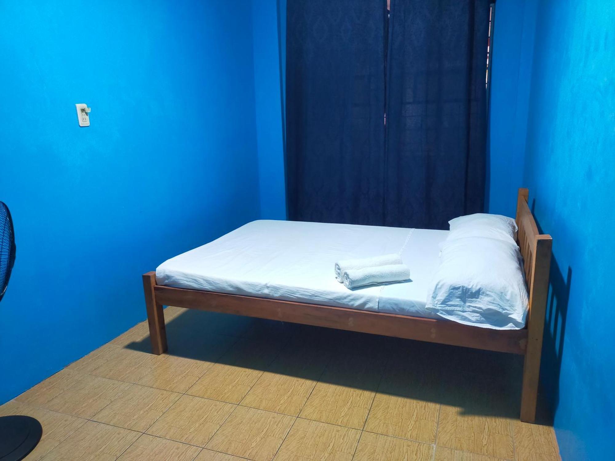Touristlink Homestay Donsol Buitenkant foto